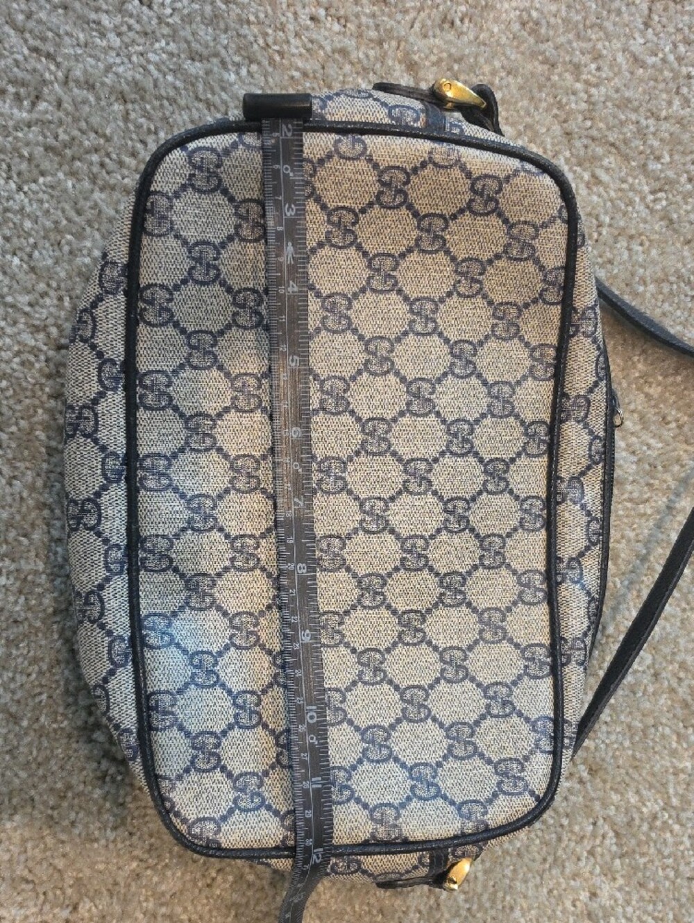 Vintage 1980s Gucci Accessory Collection GG Supreme Navy Camera Bag - Picture 15 of 16